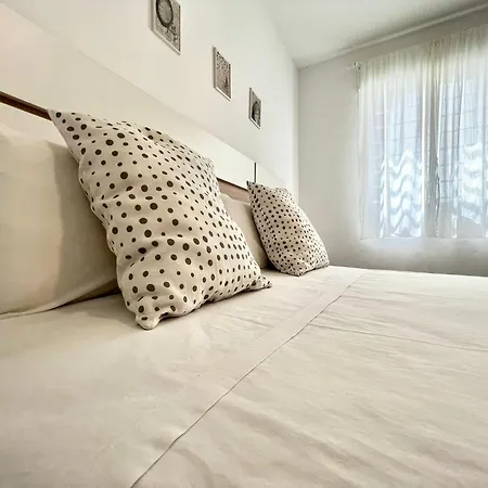 Apartmán Amazing Terrace At 300 Meters From Beach, With Pool And Wifi *